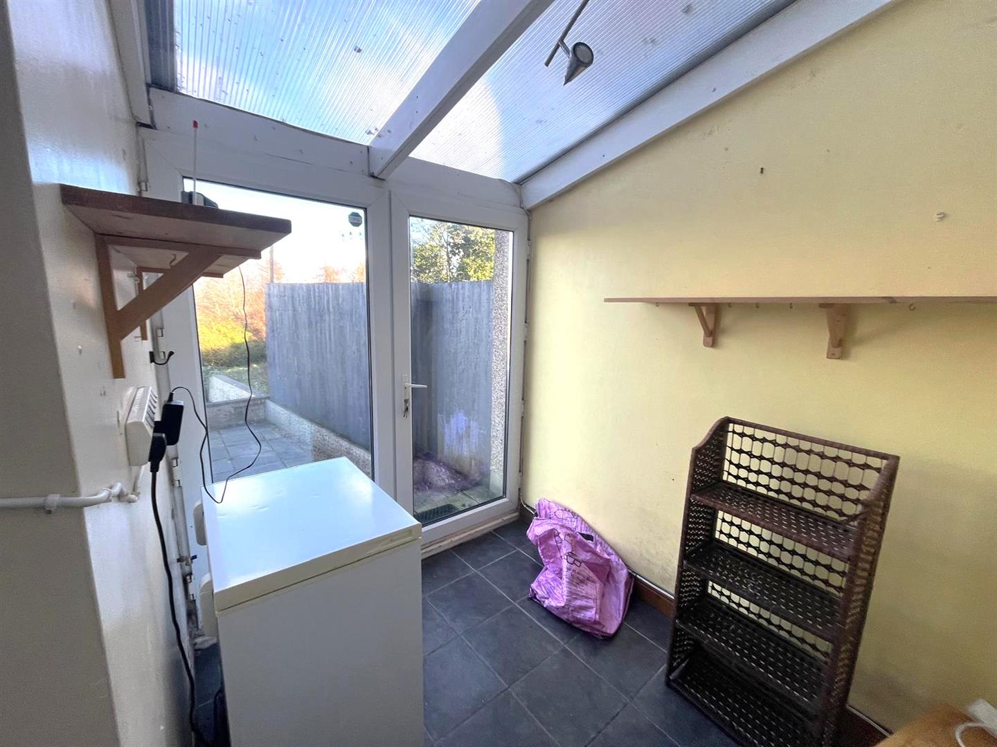 Vicarage Road, Morriston, Swansea, SA6 6DH